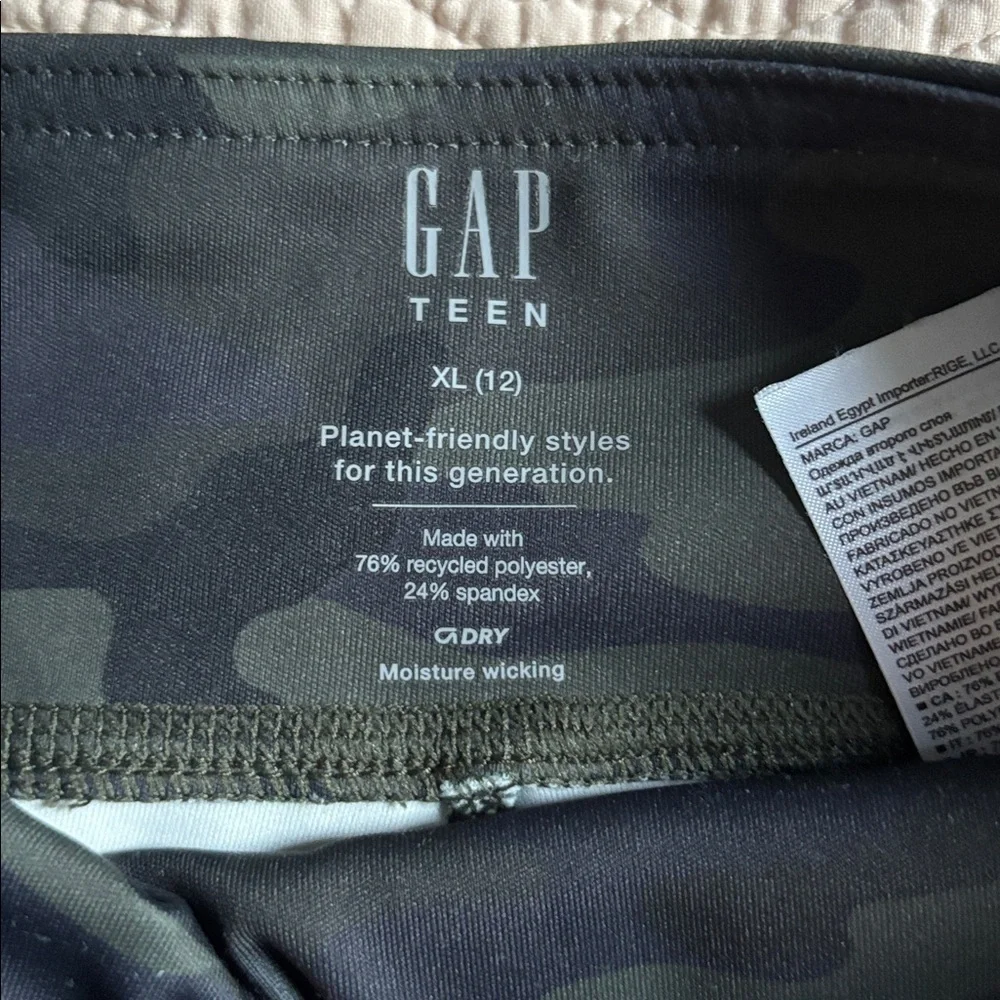GAP bundle bicker